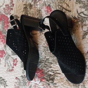 Sonoma black sling backs. Size 9.5